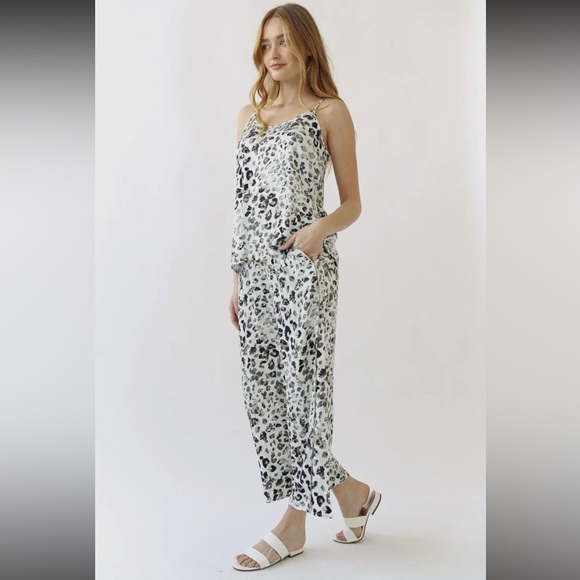 Mystree Pants - 40. Women’s Camisole & Ankle Pant Leopard Print Sage Black Green Mix